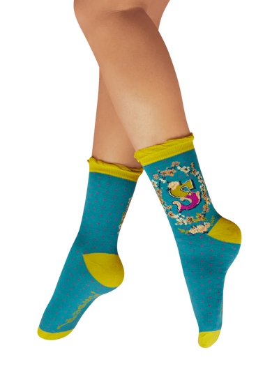 Powder Socks Letter S