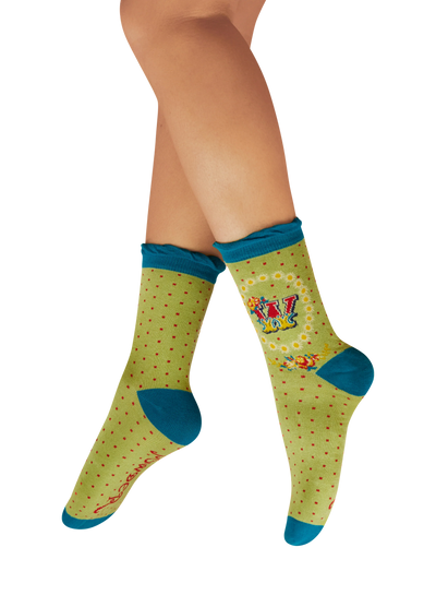 Powder Socks Letter W