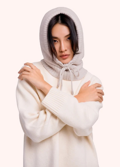 Helga Snood, Cream