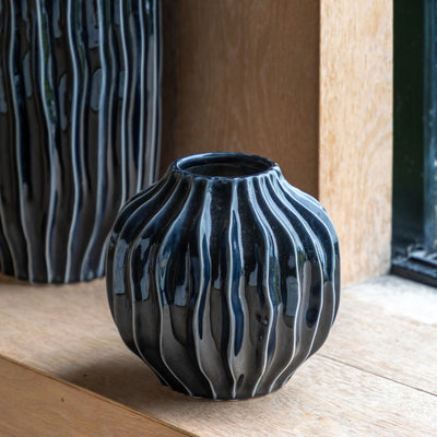 Organford Ribbed Vase Ink Small