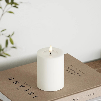 LED Pillar candle Ø 7.5 x 10 cm White