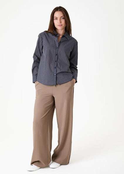Channel Front Wide Leg Piping Trouser Mink