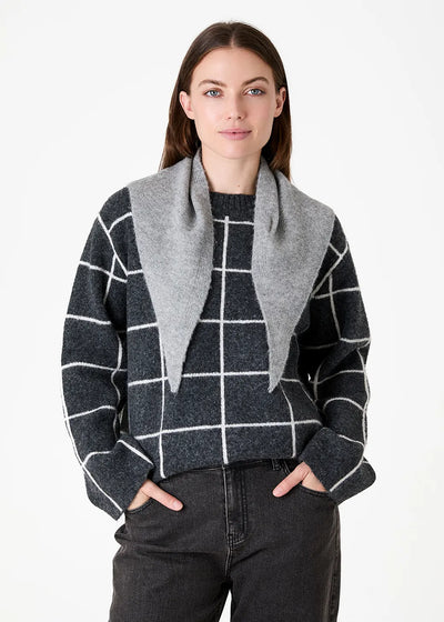 Super Soft Triangle Scarf Light Grey