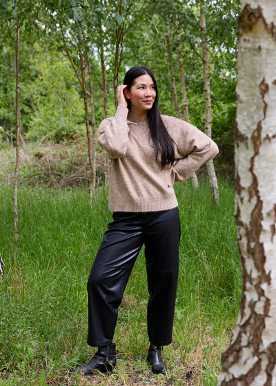 Cloud Yarn V Neck Side Split Jumper Mink