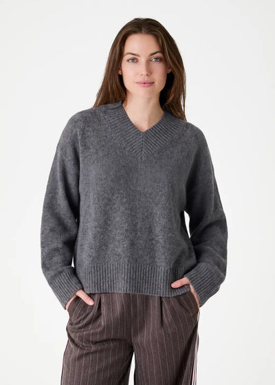 Cloud Yarn V Neck Side Split Jumper Pebble Grey