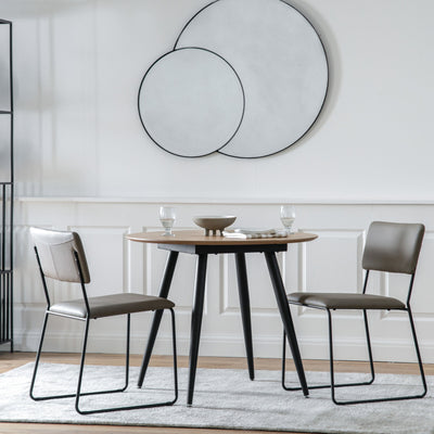 Askern Round Dining Table Oak