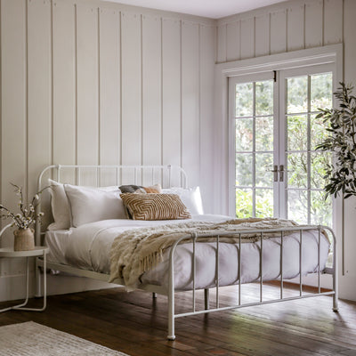 Lottisham Bedstead Ivory