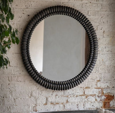 Pinton Round Mirror Black wash