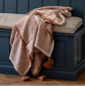 Knitted Border Tassel Throw Rust