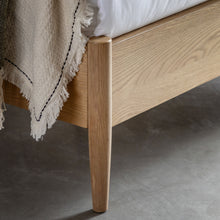 Hatherley Spindle Bedstead