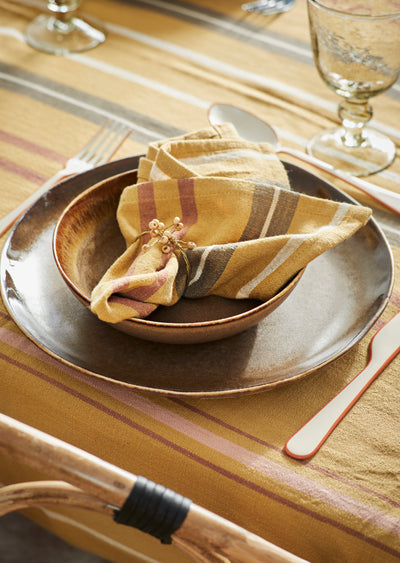 Stoneware dinner plate