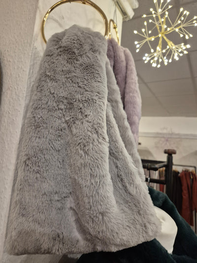 Chunky Faux Fur Snood-Grey