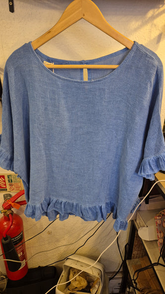 WASHED LINEN RUFFLE TOP - Cornflower